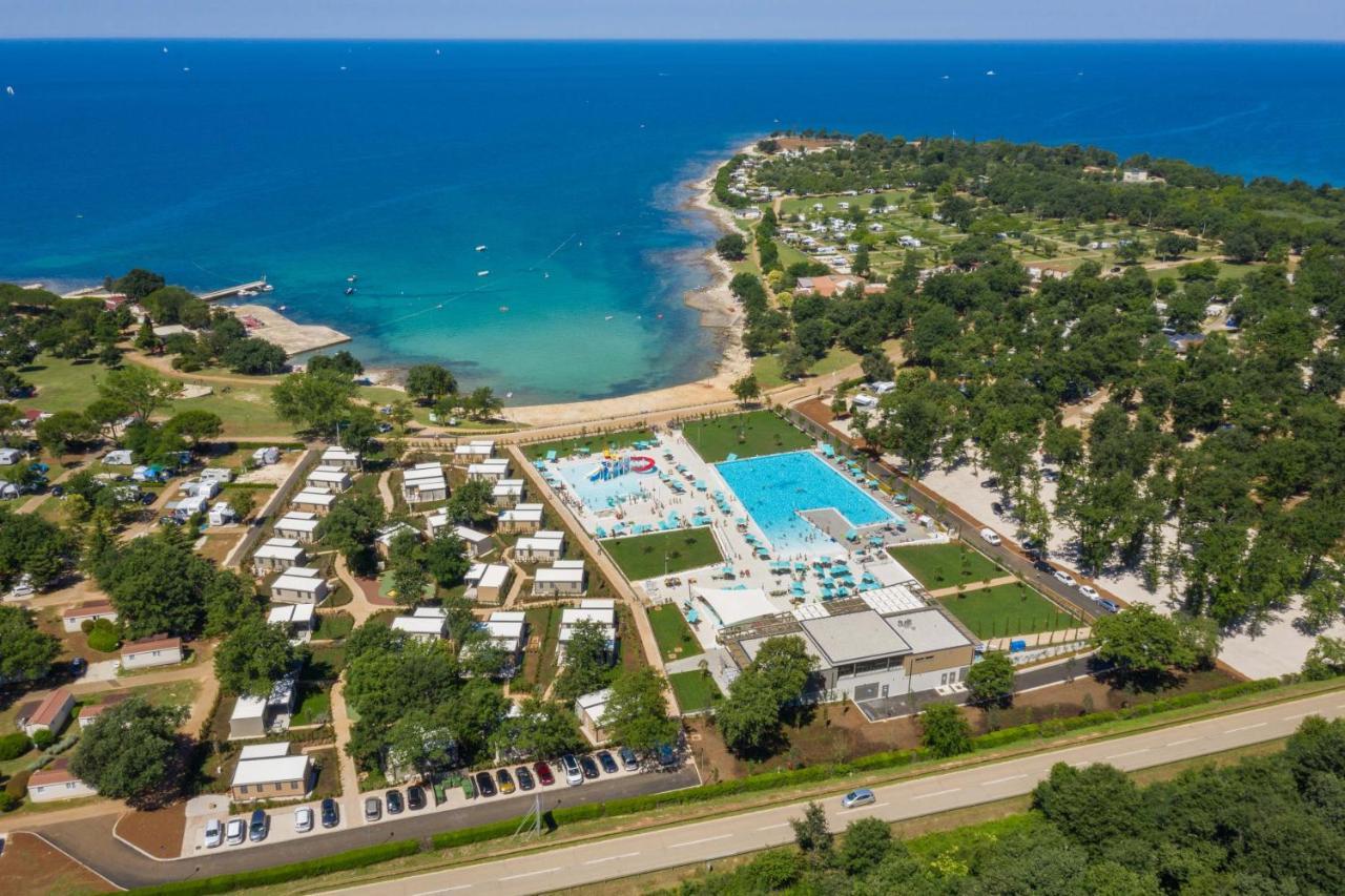 Mobile Homes Premium Relax Park Umag By Camp4You Karigador Exterior foto